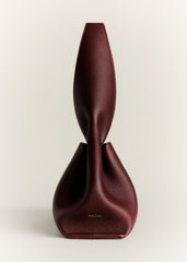 Numéro Neuf East West - Textured Black Cherry